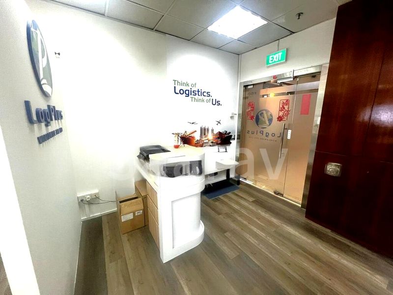 Office for Rent: Fortune Centre - Image 6