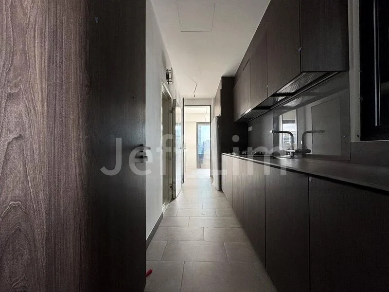 4 Bed Condo for Rent in Midtown Modern - Image 16