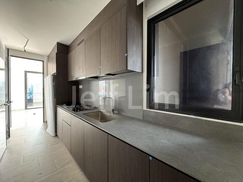 4 Bed Condo for Rent in Midtown Modern - Image 15