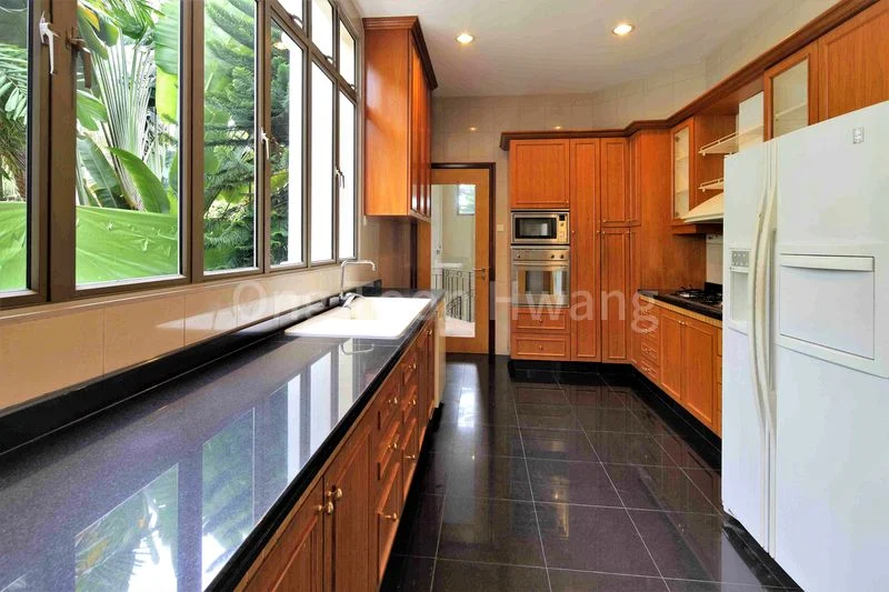 6 Bed Bungalow (Landed) for Rent in  Villas Holland - Image 12