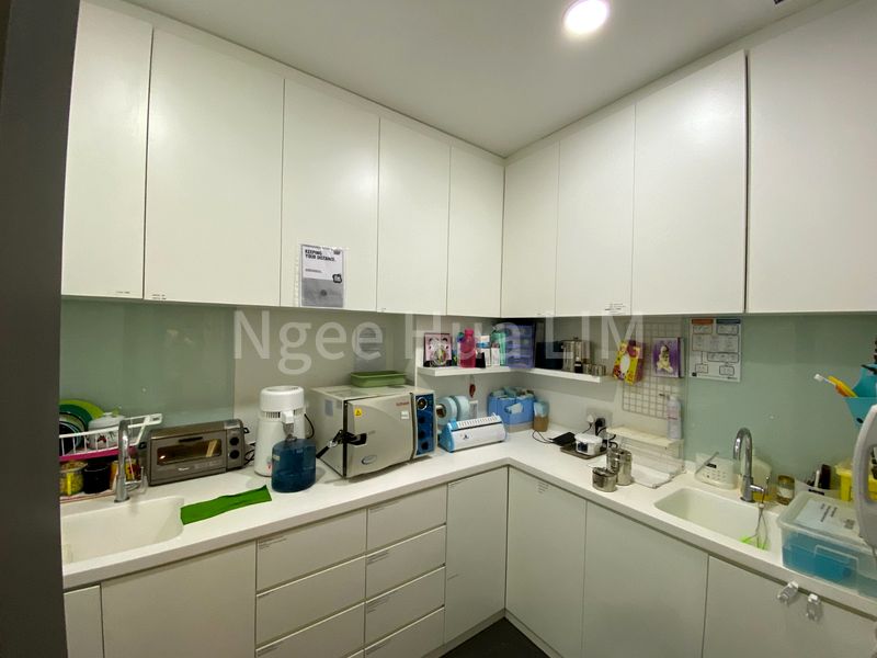 Medical Suite for Rent in  Pacific Plaza - Image 2