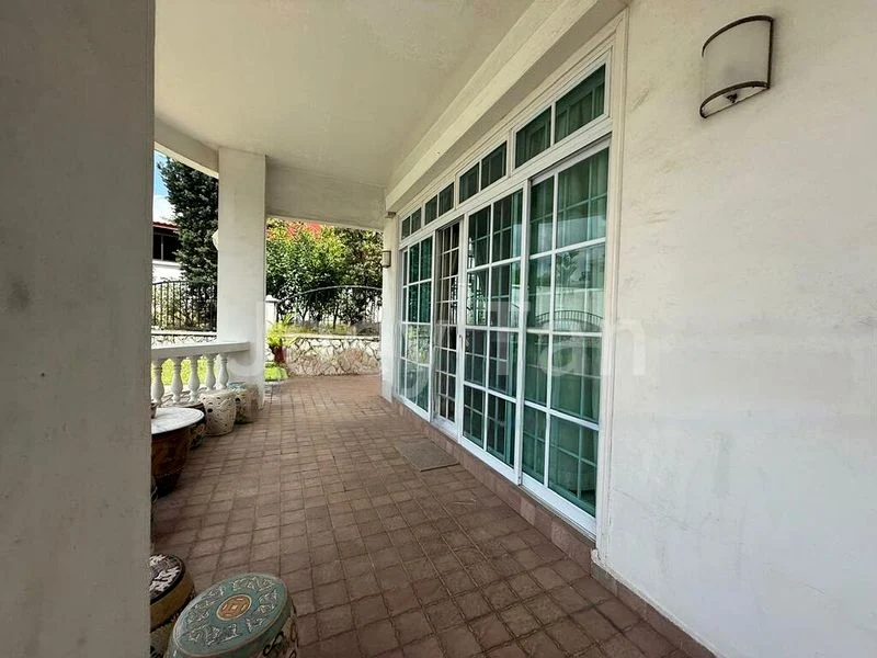 6 Bed Corner Terrace (Landed) for Sale in Golden Hill Estate - Image 13