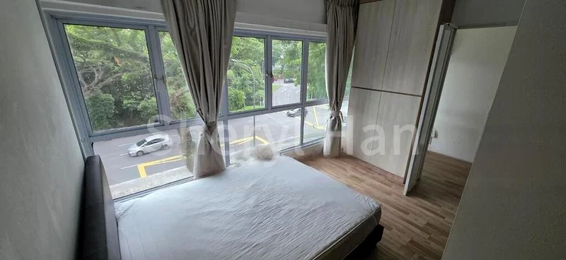 Common Room (Condo) for Rent in  Sixth Avenue Centre - Image 1