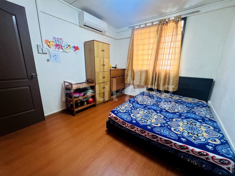 3 Room (3STD) HDB for Sale in  34 Circuit Road - Image 2