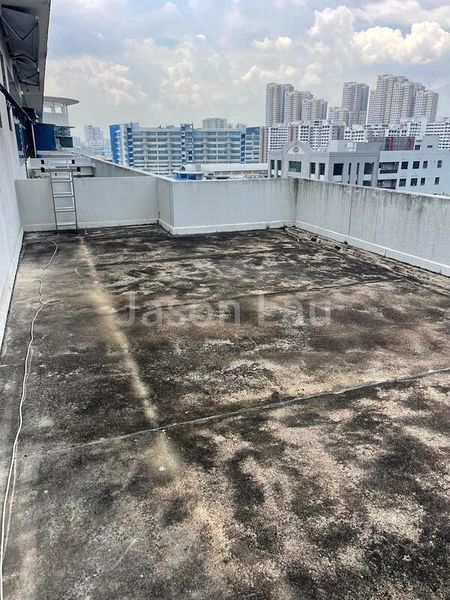 Light Industrial (B1) for Rent: Midview Building - Image 4