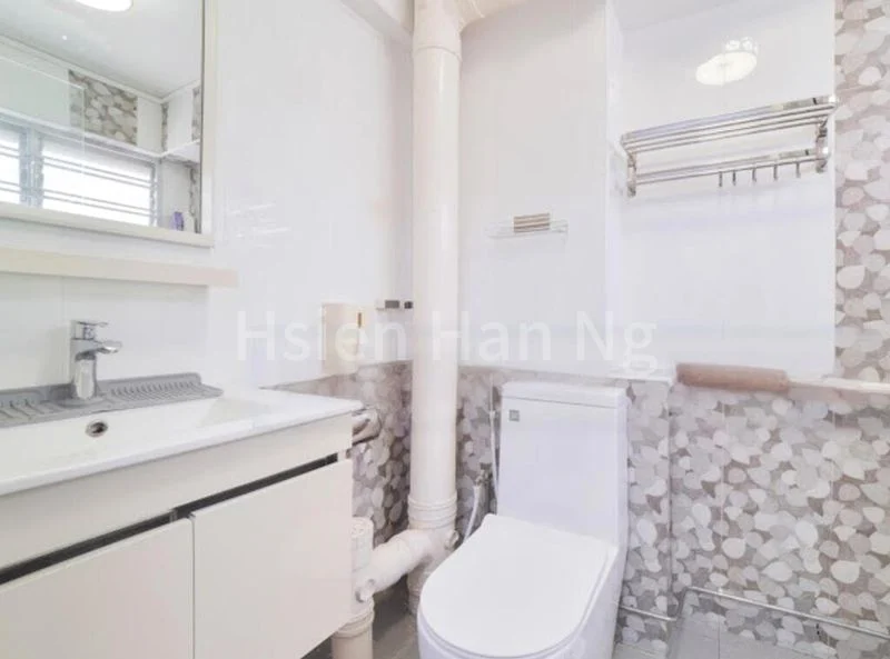 4 Room (4A) HDB for Sale in  40 Sims Drive - Image 7