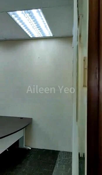 Light Industrial (B1) for Rent: E-Centre @ Redhill - Image 3