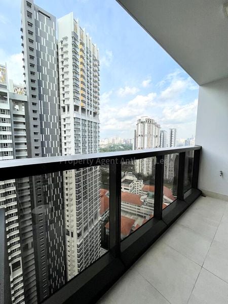 1 Bed Condo for Rent in Commonwealth Towers - Image 9