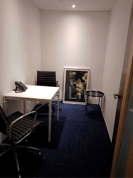 Office for Rent: International Plaza - Image 3