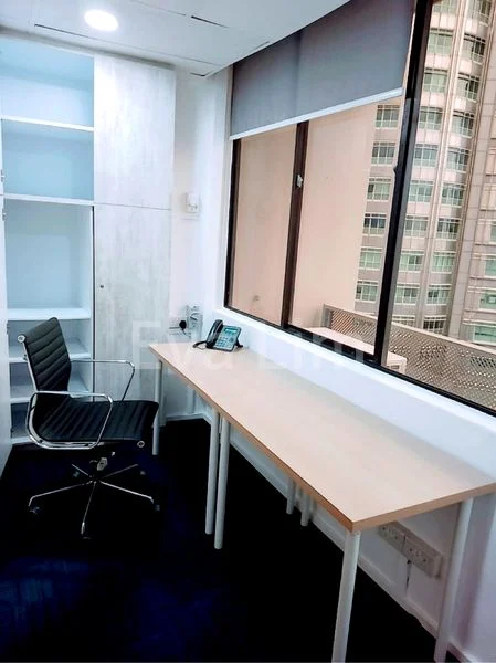 Office for Rent: International Plaza - Image 1