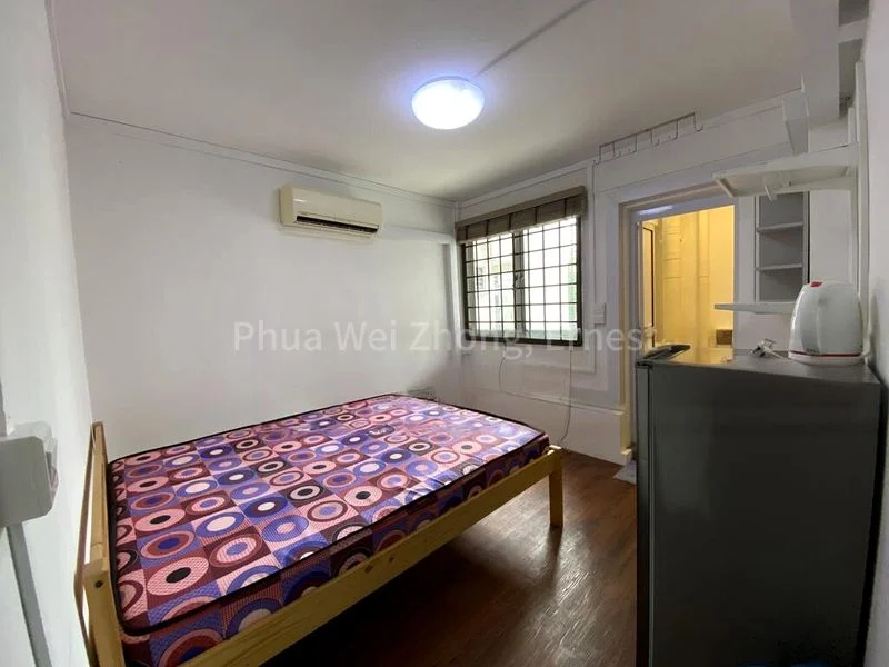 Master Room (HDB) for Rent in  125 Lorong 1 Toa Payoh - Image 1