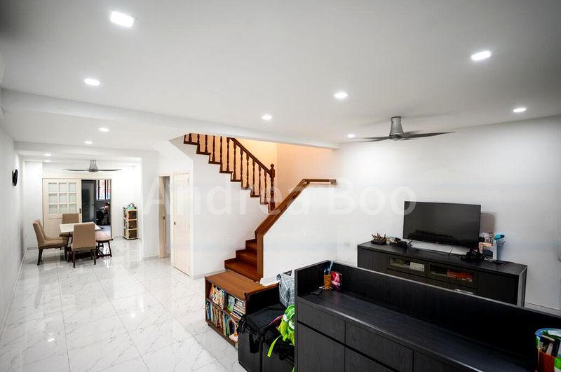 4 Bed Terraced House (Landed) for Sale in  Lorong L Telok Kurau - Image 9