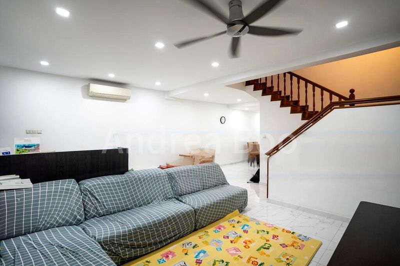 4 Bed Terraced House (Landed) for Sale in  Lorong L Telok Kurau - Image 3