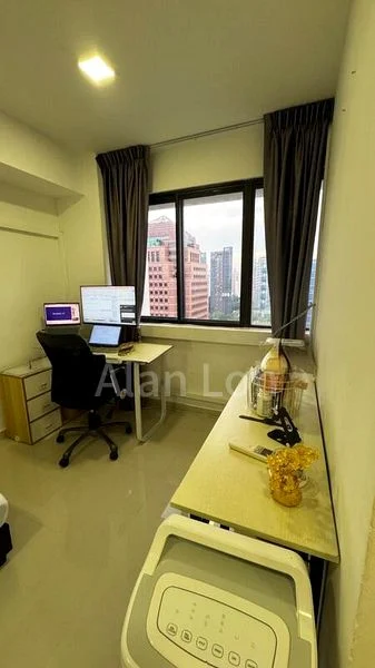 Master Room (Condo) for Rent in  Lucky Plaza - Image 2