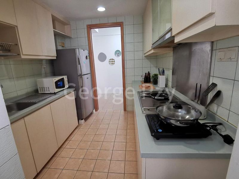 Common Room (Condo) for Rent in  Le Crescendo - Image 6