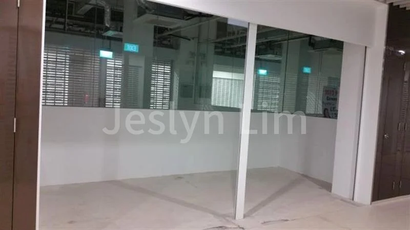 Shop / Shophouse for Rent in Newest - Image 2