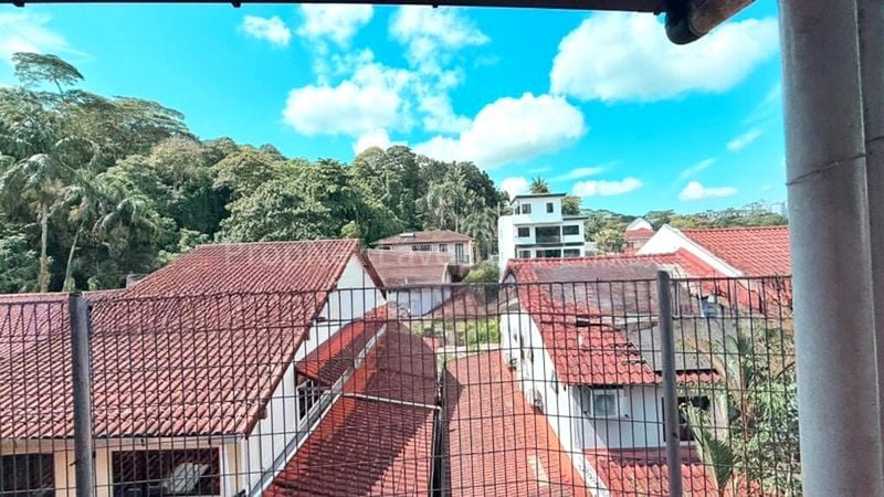 5 Bed Bungalow (Landed) for Sale around  Jalan Siap - Image 4