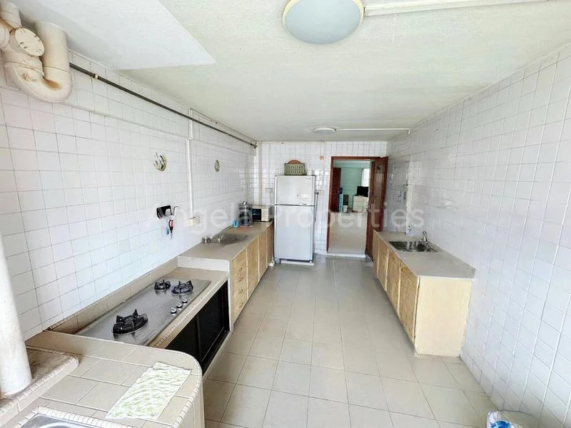 4 Room (4NG) HDB for Sale in  122 Paya Lebar Way - Image 5