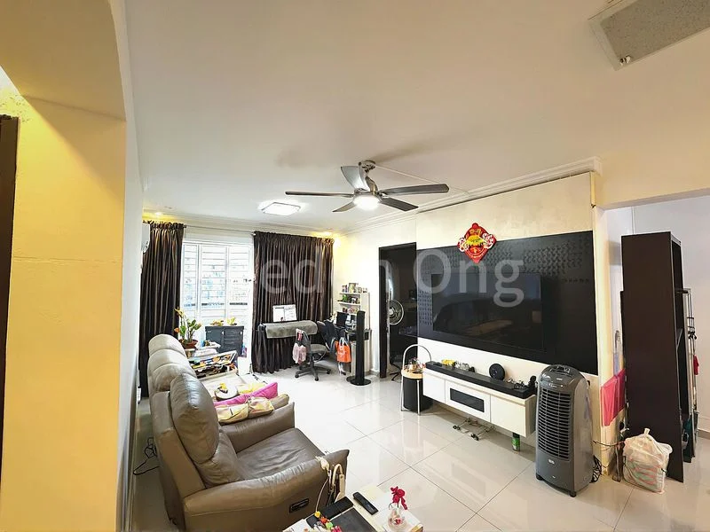 4 Room HDB for Sale in 695 Jurong West Central 1 - Image 5