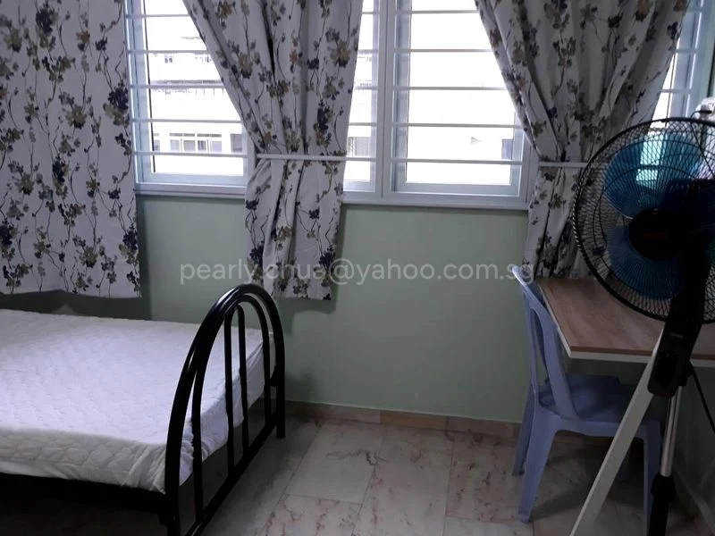 Common Room (HDB) for Rent in  116 Bukit Batok West Avenue 6 - Image 1