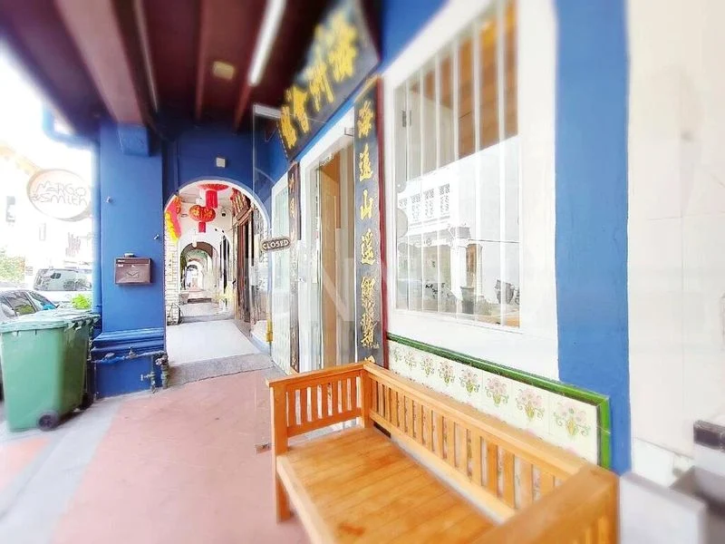 Shop / Shophouse for Rent: Prime, Highly Visible Frontage Unit - Lifestyle Galleria, Next to MRT Maxwell, Telok Ayer, Ann Siang - Image 3