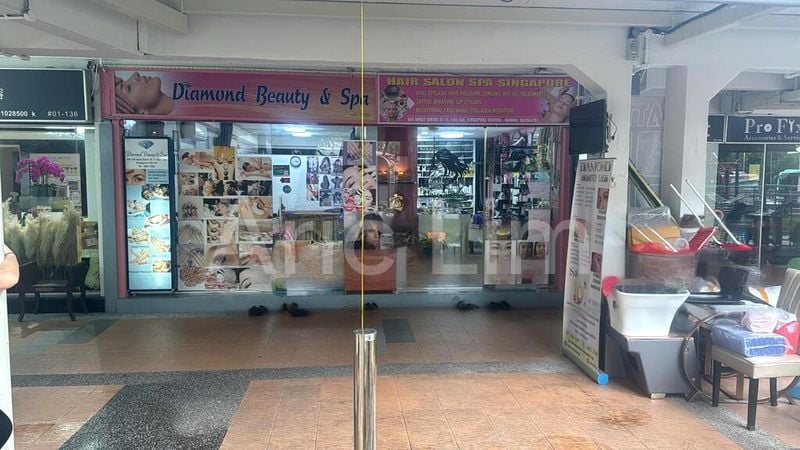 Shop / Shophouse for Rent: 164 Bukit Batok Street - Image 1