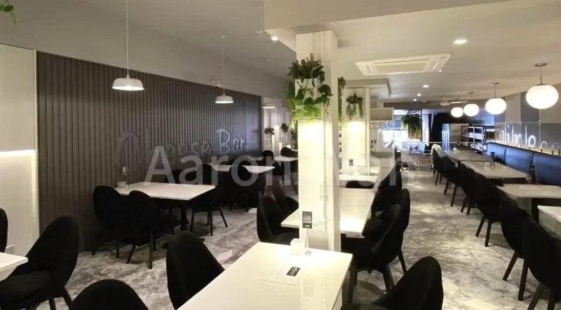 Shop / Shophouse for Rent: CHEAPEST first floor F&B! RARE find on Frankel Main Road! Immediately Available; newly renovated! - Image 4