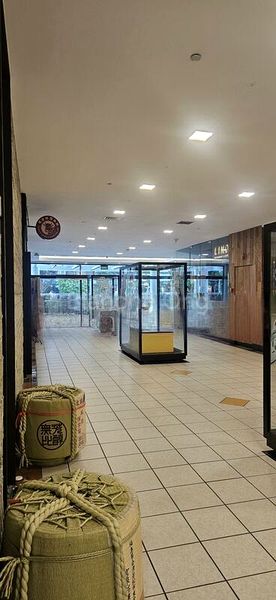 Shop / Shophouse for Rent: Forum Galleria Shopping Centre - Image 17