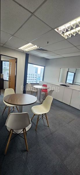 Shop / Shophouse for Rent: Forum Galleria Shopping Centre - Image 2