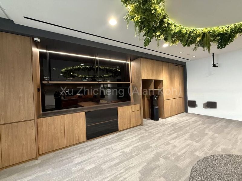 Office for Rent: Millenia Tower - Image 4