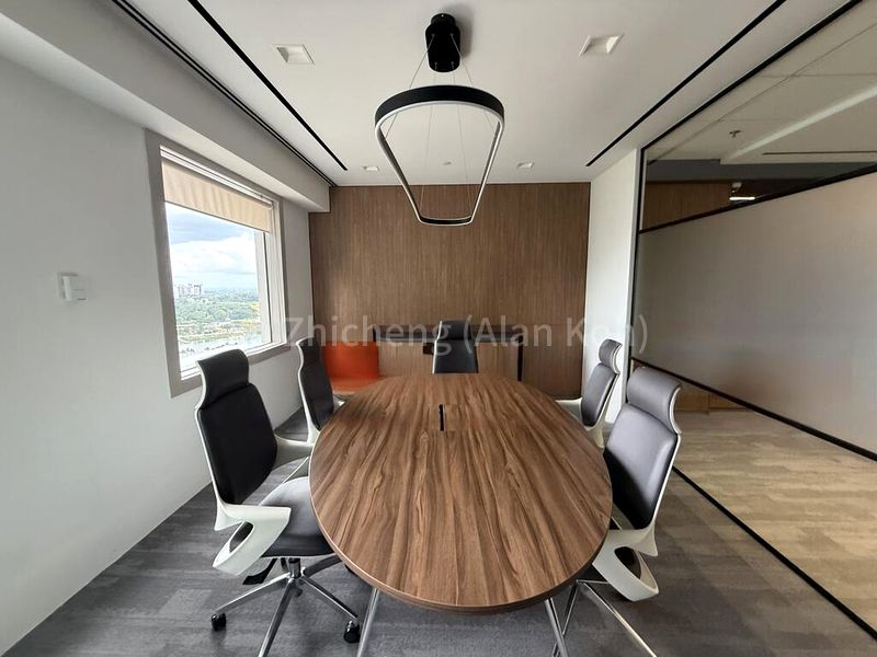 Office for Rent: Millenia Tower - Image 7