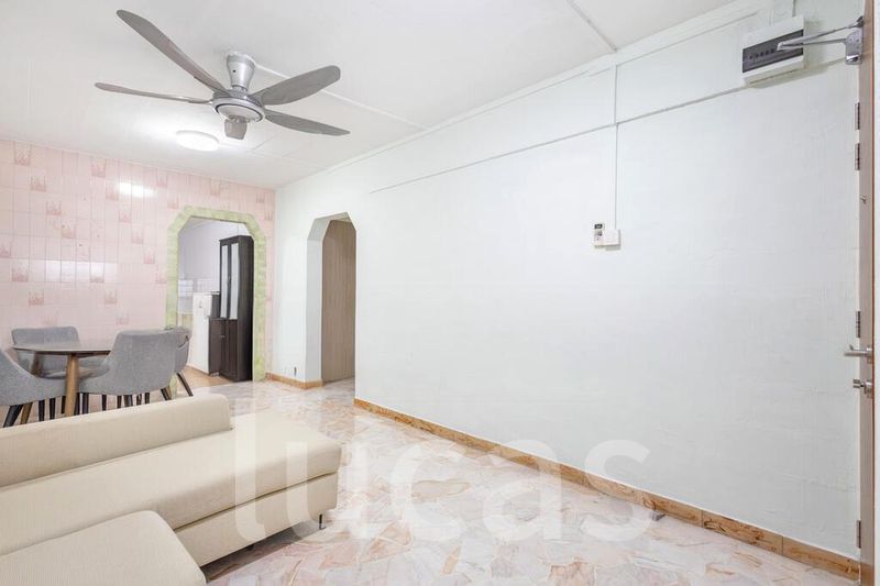 3 Room (3NG) HDB for Sale in  703 Yishun Avenue 5 - Image 10