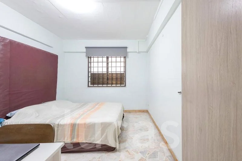 3 Room (3NG) HDB for Sale in  703 Yishun Avenue 5 - Image 3