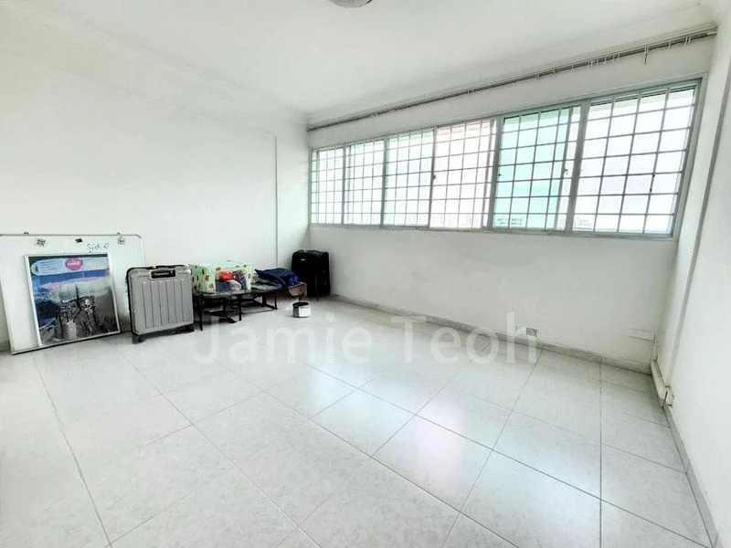5 Room (5I) HDB for Rent in 53 Geylang Bahru - Image 6