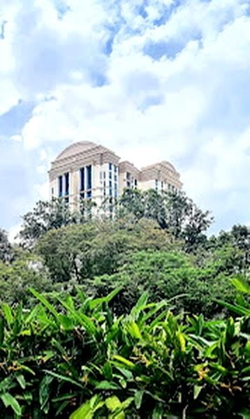 3+1 Bed Condo for Rent in The Colonnade - Image 12