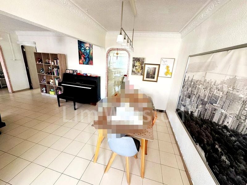 5 Room (5I) HDB for Sale in  140 Bedok Reservoir Road - Image 15