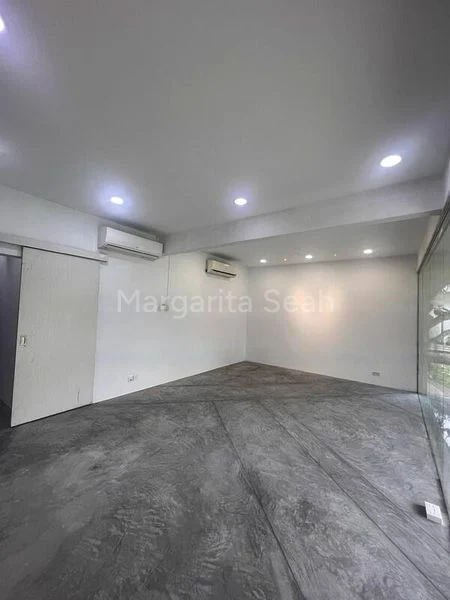 Shop / Shophouse for Sale: Ocean Park - Image 2