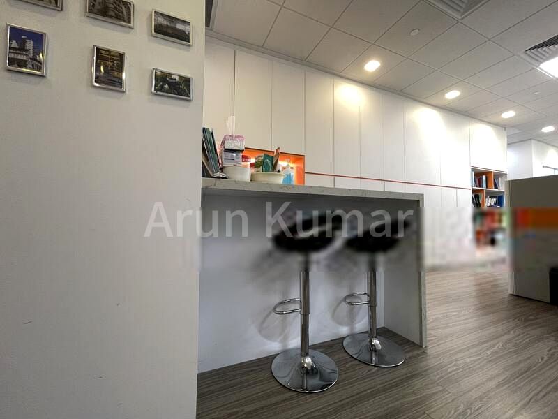 Office for Rent: Vision Exchange - Image 3