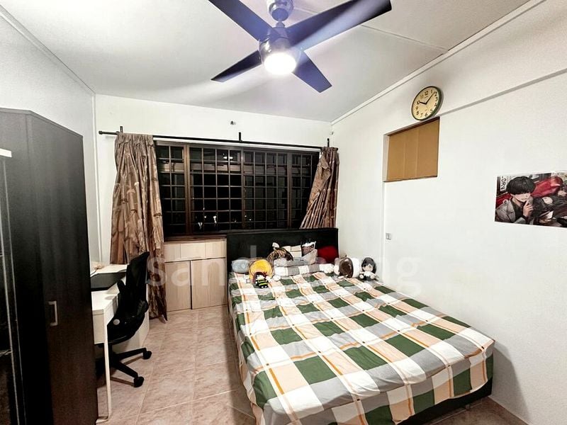 5 Room (5I) HDB for Sale in 271 Toh Guan Road - Image 7