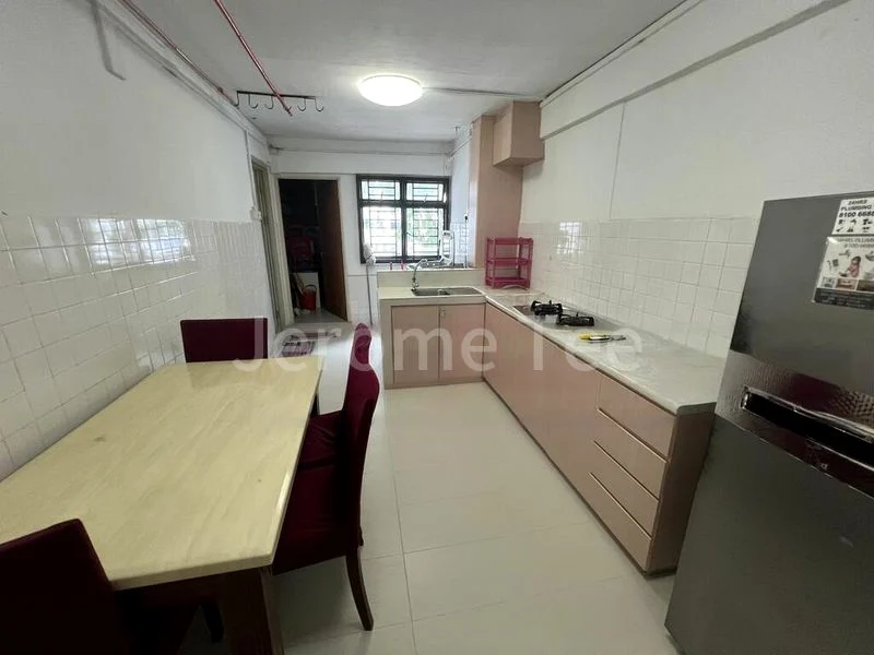 3 Room (3A) HDB for Rent in  201 Bedok North Street 1 - Image 2