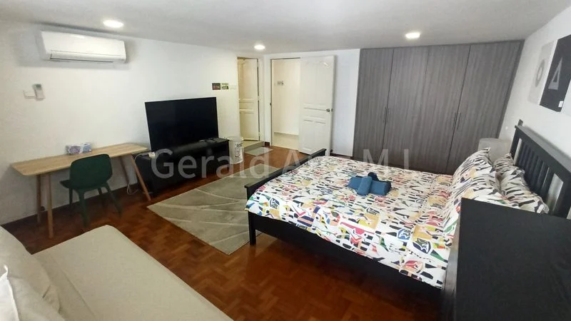 1 Bed Apartment (Condo) for Rent in  Keng Soon Building - Image 11