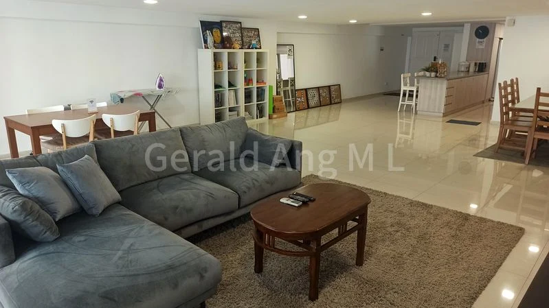 1 Bed Apartment (Condo) for Rent in  Keng Soon Building - Image 1