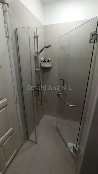 1 Bed Apartment (Condo) for Rent in  Keng Soon Building - Image 13