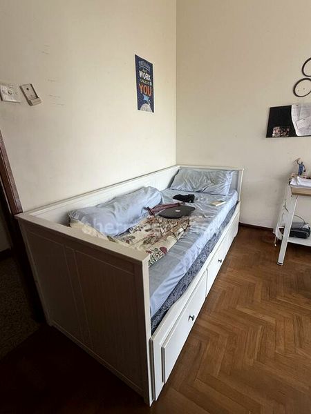 4 Bed Condo for Rent in  The Bayshore - Image 7