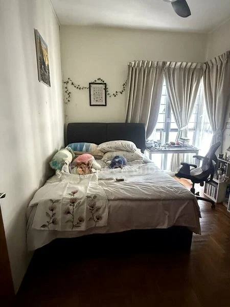 4 Bed Condo for Rent in  The Bayshore - Image 6