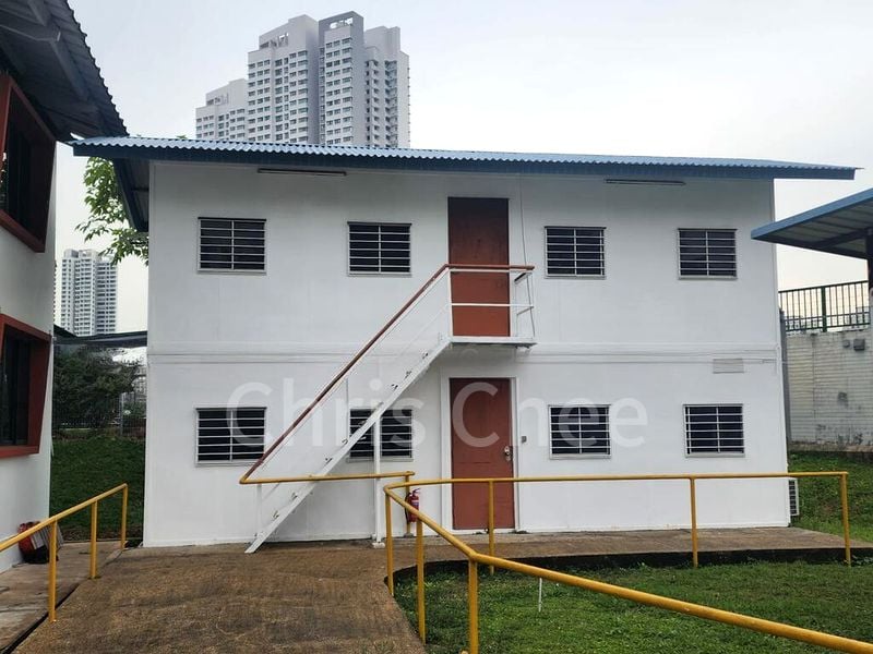 Other Retail for Rent: DOG TRAINING PARK / PADEL BALL COURT / OPEN FIELD @ CALDECOTT - Image 4