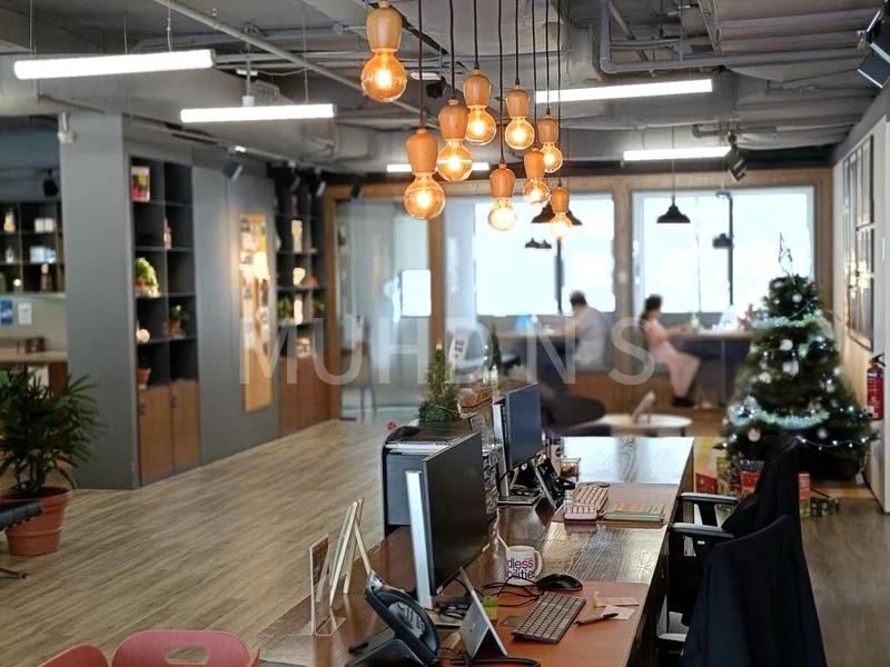 Office for Rent: ❤️ LOW PRICE! ❤️ 4 PAX SUITE, NICE WINDOW-VIEW. FULLY FITTED AT CITY HALL; NEAR MRT! - Image 10