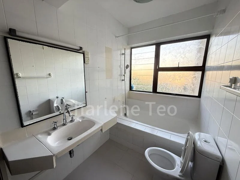 3 Bed Terraced House (Landed) for Rent in  Hillview Court - Image 10