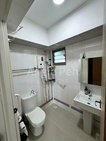 3 Room (3A) HDB for Rent in  36 Margaret Drive - Image 5