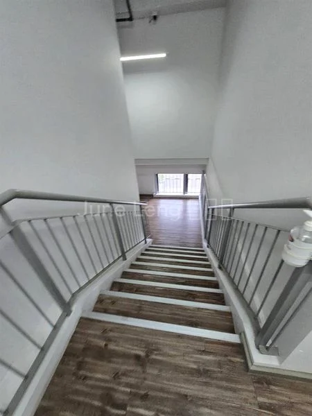 Factory / Workshop (B2) for Sale in  E9 Premium - Image 7